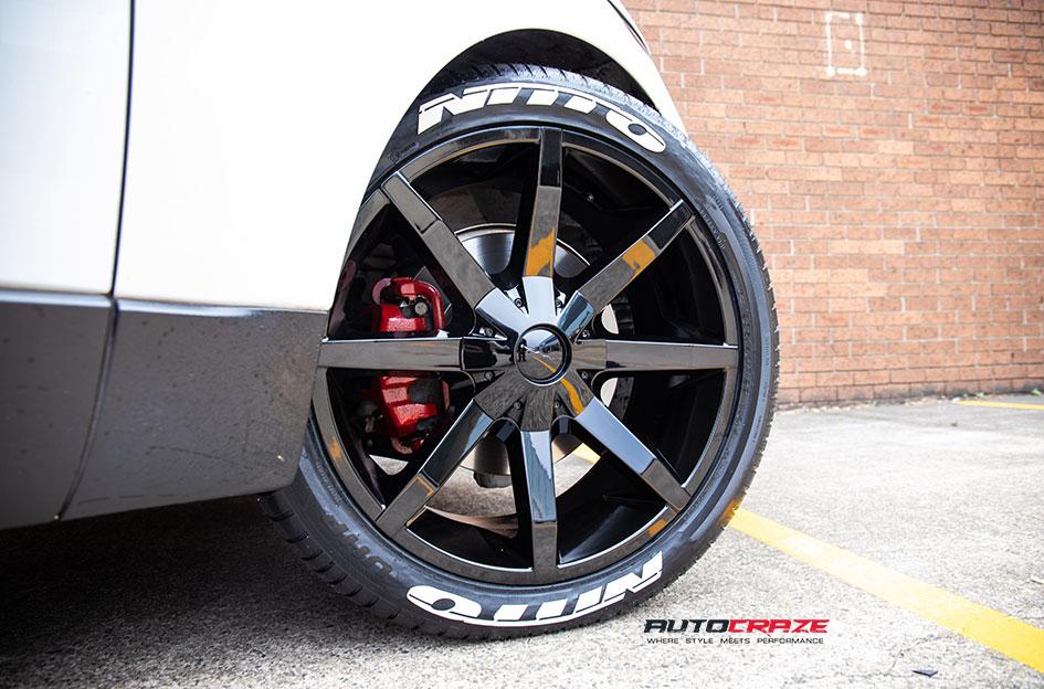 LAND-ROVER-RANGE-ROVER-SLIDE-GLOSS-BLACK